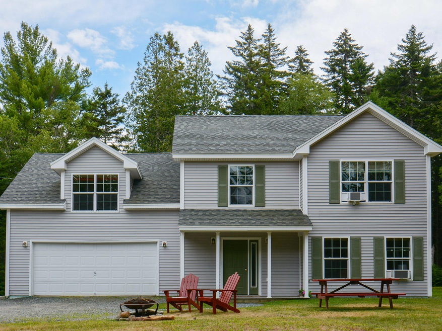 Exterior 3