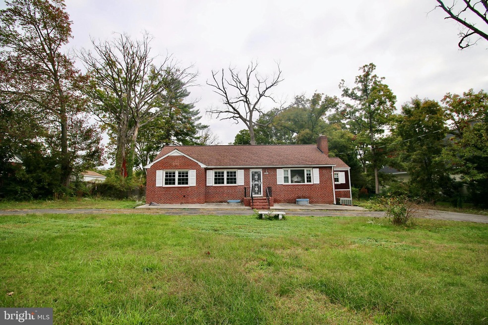 3909 Prosperity Ave, Fairfax, VA 22031 - photo 1