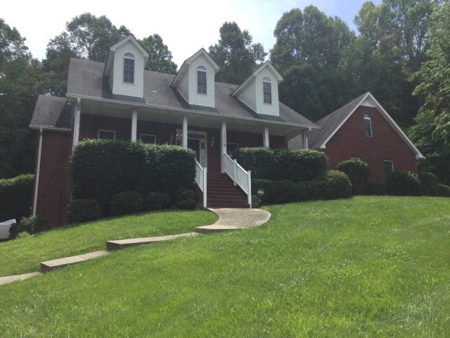 1508 N Plantation Dr, Cookeville, TN 38506 - photo 1