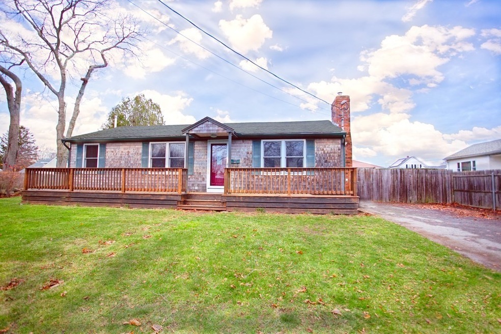 15 Ashland St, South Dartmouth, MA 02748 - photo 1