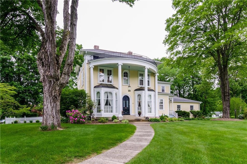 EXTERIOR FRONT WALK VIEW