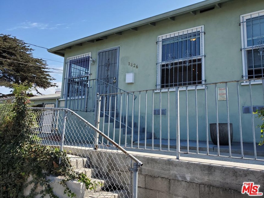 1826 S Rimpau Blvd, Los Angeles, CA 90019 - photo 1