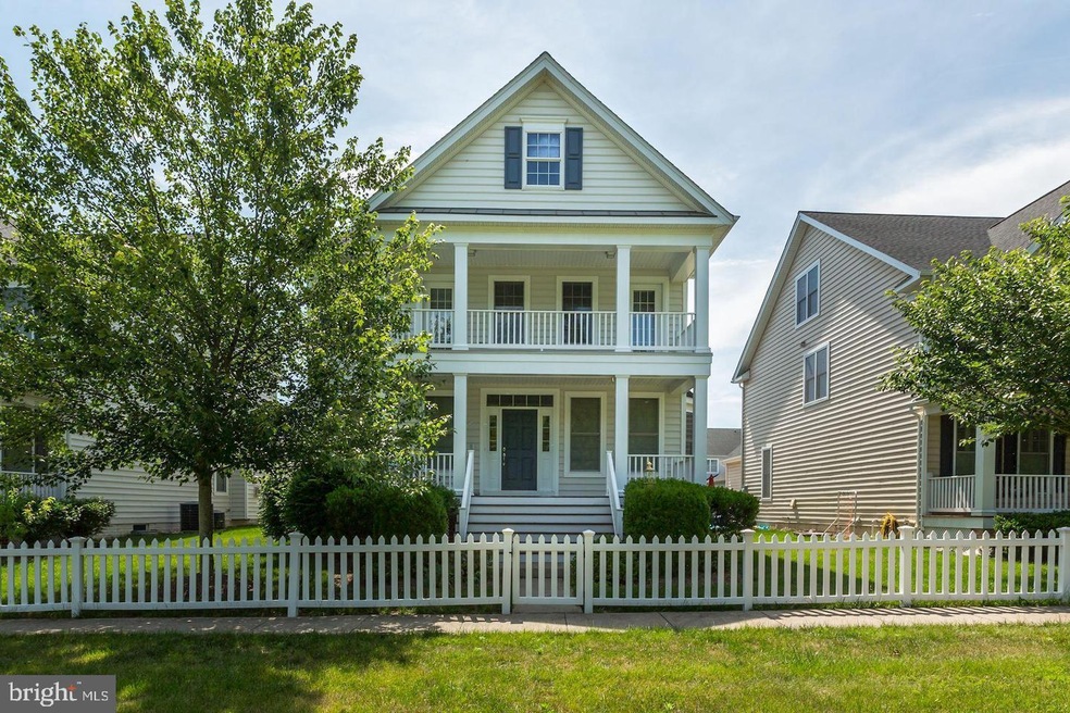 25273 Doolittle Ln, Chantilly, VA 20152 - photo 1