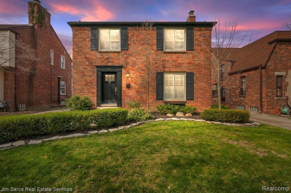 227 McMillan Road - 31_1.jpg