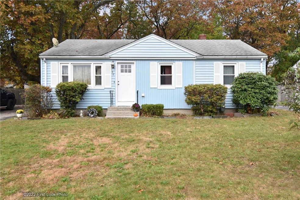 55 Pettis Dr, Warwick, RI 02889 - photo 1