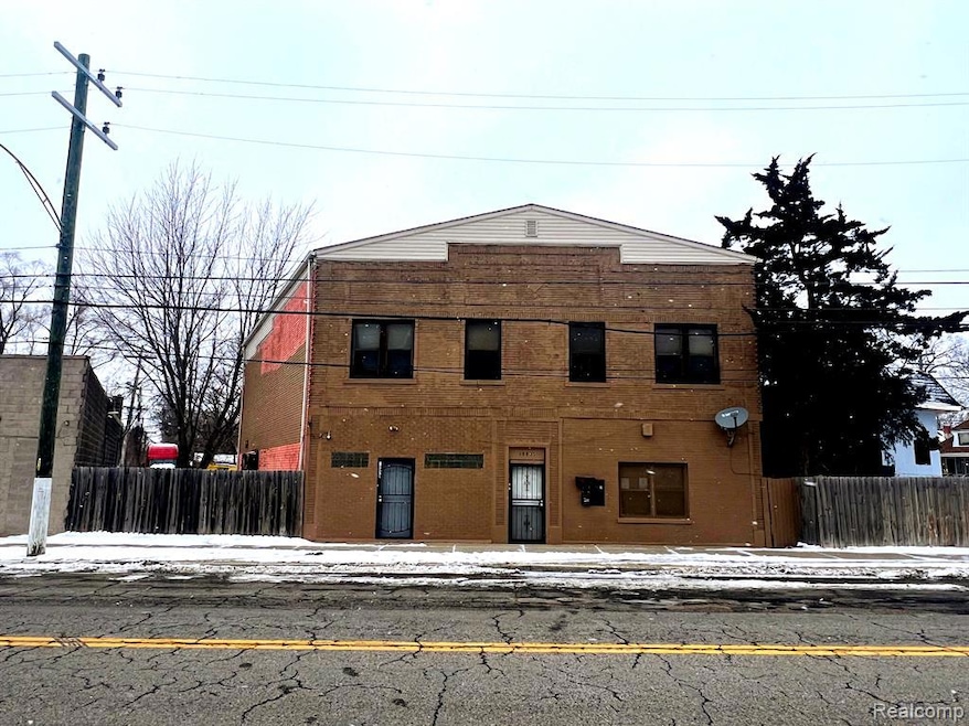10929 Shoemaker St, Detroit, MI 48213 - photo 1