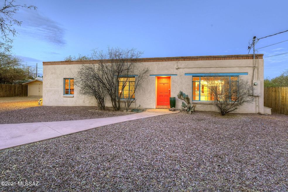 3825 N Tyndall Ave, Tucson, AZ 85719 - photo 1