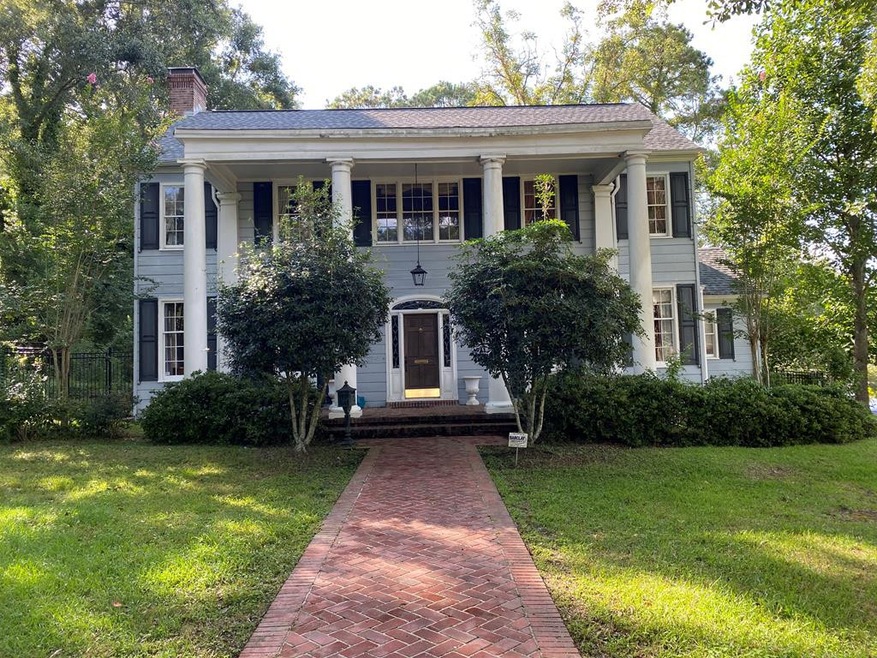 606 3rd St, McComb, MS 39648 - photo 1