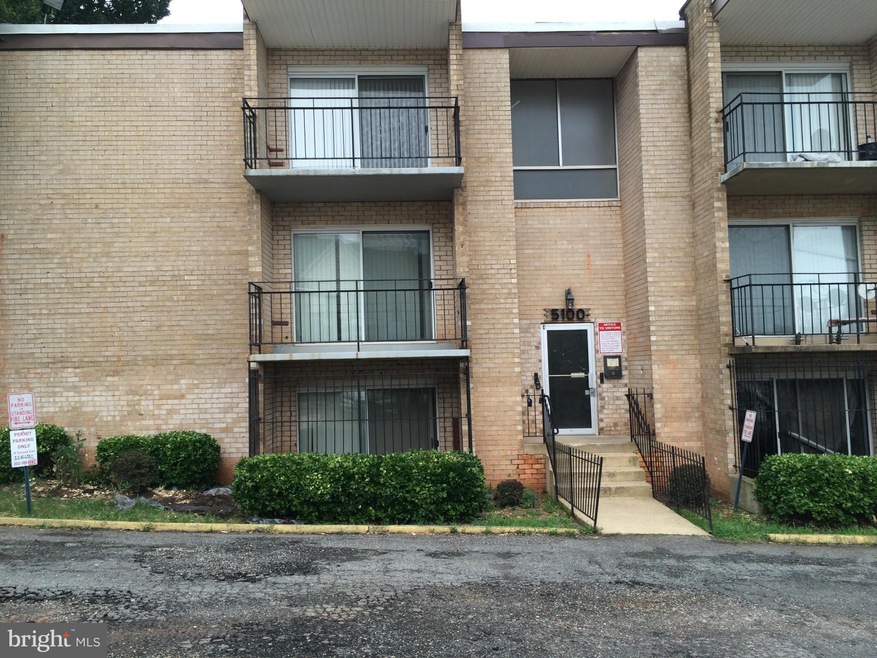 5100 F St SE unit 9, Washington, DC 20019 - photo 1
