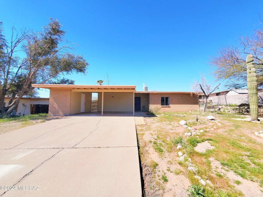 6671 N Positano Way