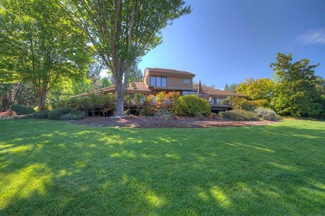 1502 NW Highland Ave, Grants Pass, OR 97526 - photo 1