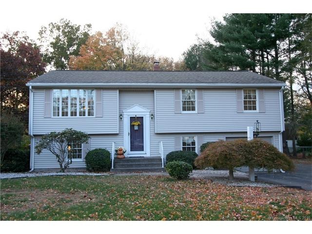 4 Walnut Tree Rd, Cromwell, CT 06416 - photo 1
