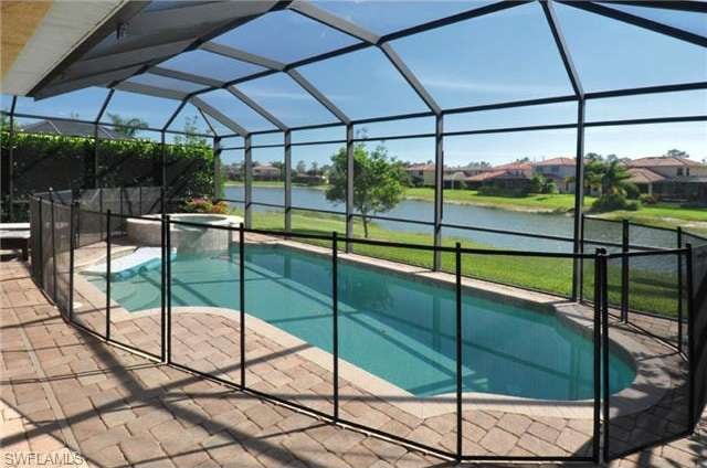 12652 Biscayne Ct, Naples, FL 34105 - photo 1