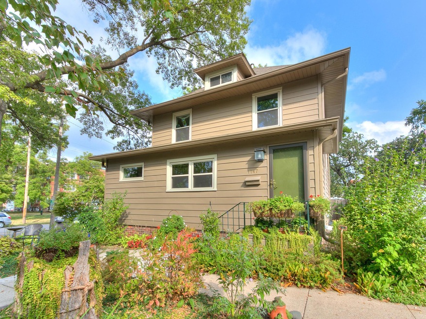 1147 36th St-4