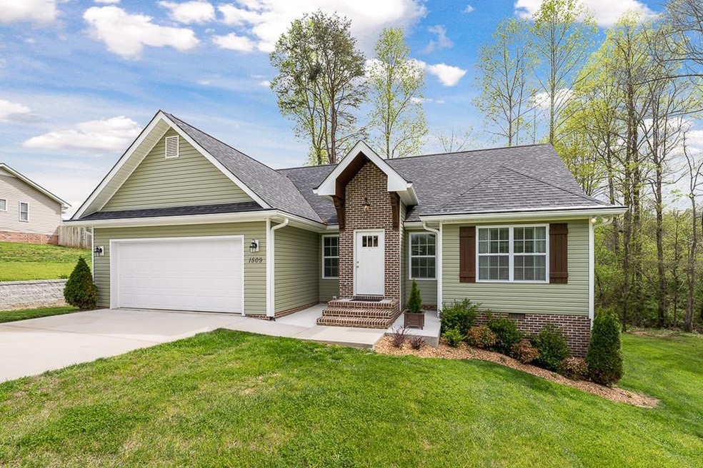 1509 Lake Villa Cir, Cookeville, TN 38506 - photo 1