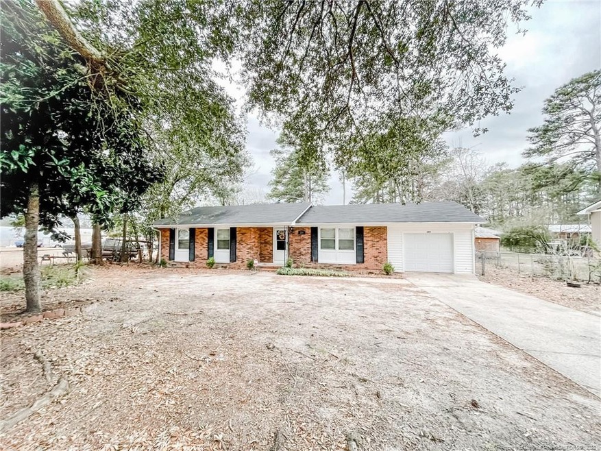 255 Channing Dr, Fayetteville, NC 28303 - photo 1