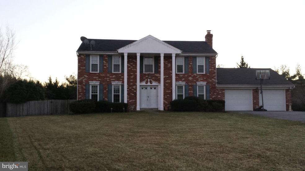 14301 Perrywood Dr, Burtonsville, MD 20866 - photo 1