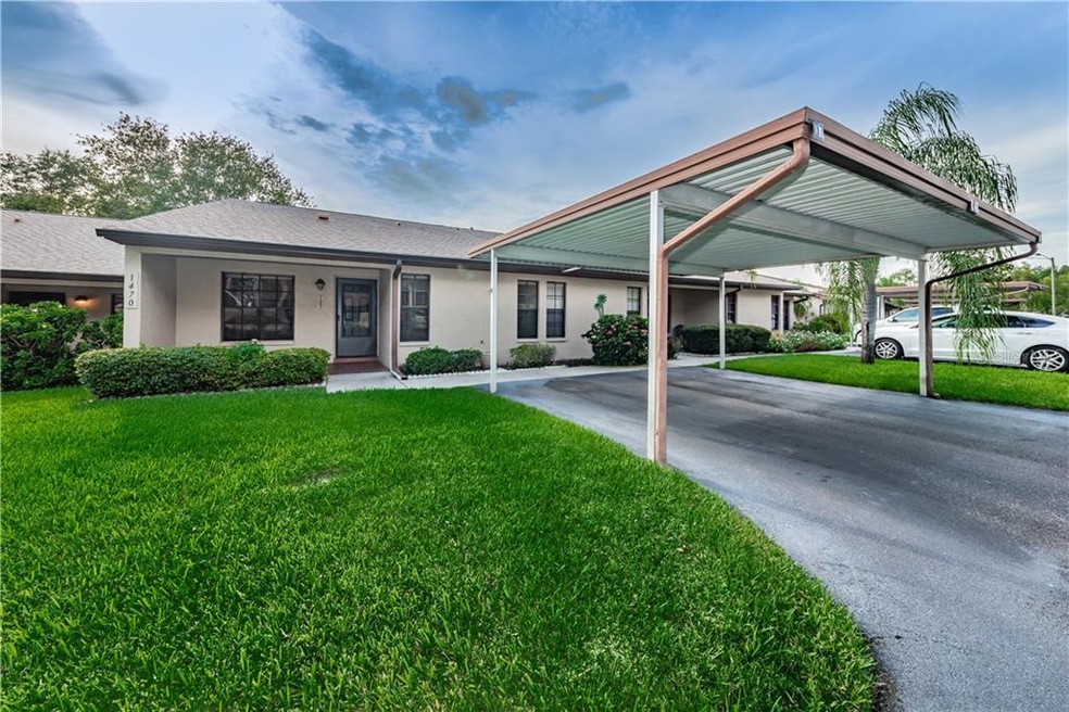Desirable 2/2 Villa with 1-Car Carport in Heather 