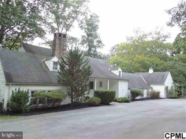 820 Fishing Creek Valley Rd, Harrisburg, PA 17112 - photo 1