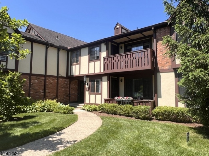 3C Avon Ct unit C, Chatham Township, NJ 07928 - photo 1