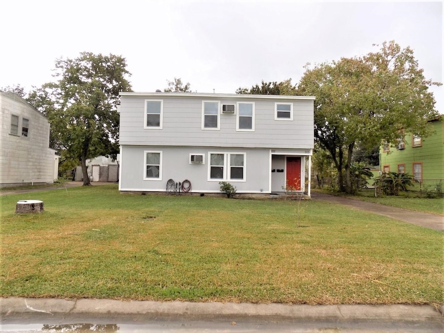 1111 3rd Ave N unit 1111, Texas City, TX 77590 - photo 1