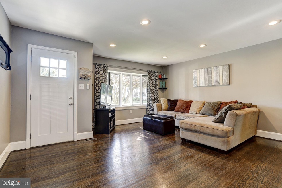 6548 Church St, Sykesville, MD 21784 - photo 1