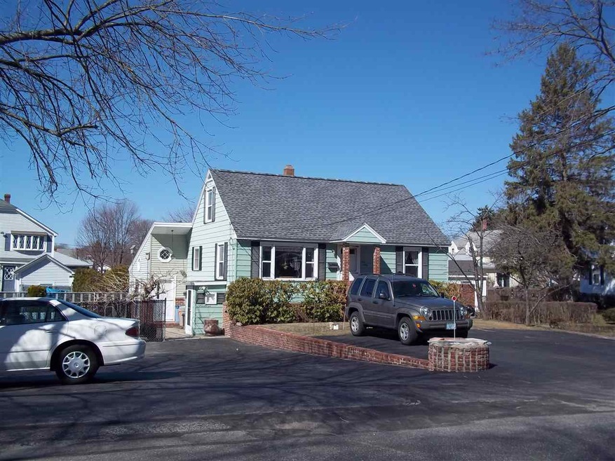 160 Porter St, Manchester, NH 03103 - photo 1