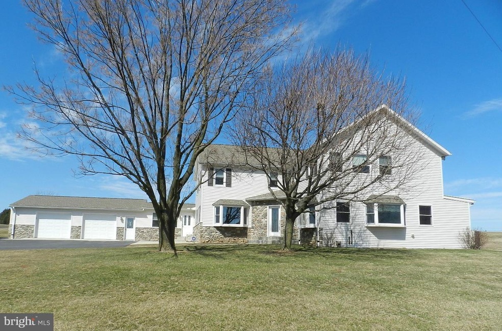 1972 Wenger Ln, Chambersburg, PA 17201 - photo 1