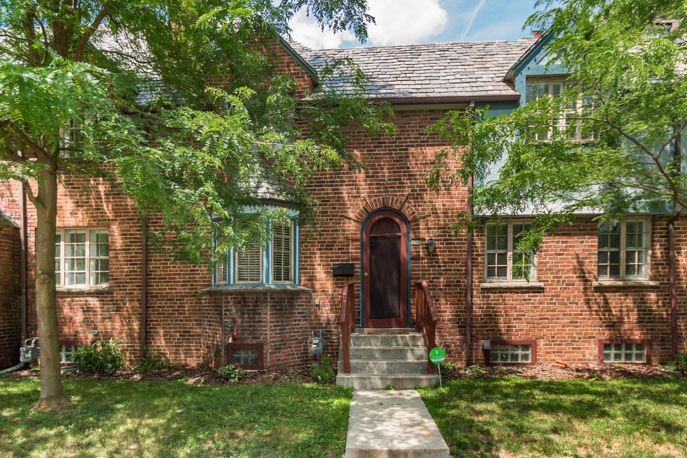 Y-235 Rhoads Ave. Columbus, OH047