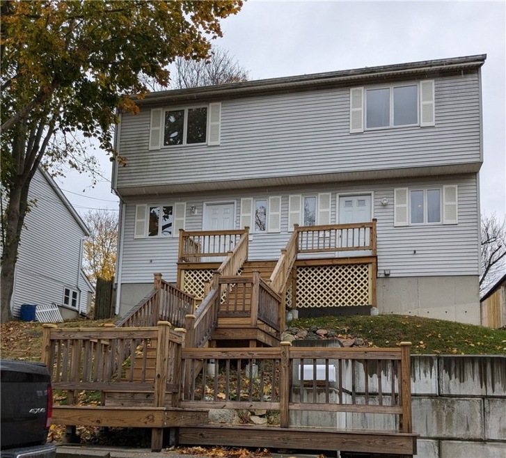 6 Beacon St, Westerly, RI 02891 - photo 1