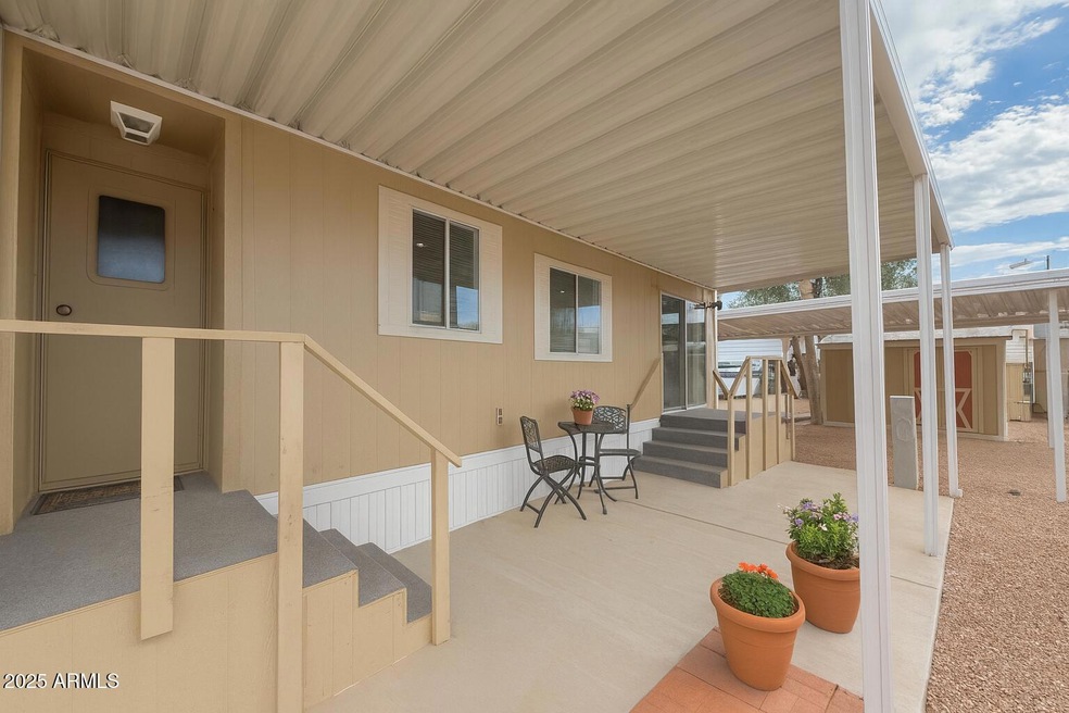 929 N Delaware Dr unit 28, Apache Junction, AZ 85120 - photo 1