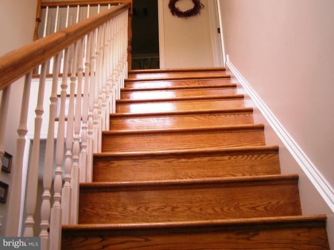 567 Crystal Ln, Strasburg, VA 22657 - photo 1