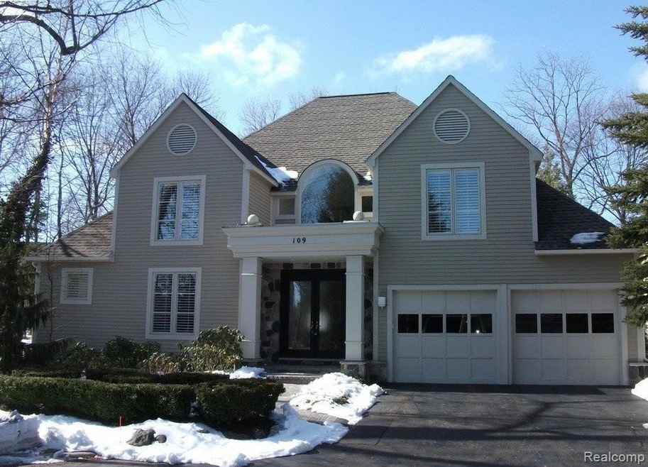 Gorgeous Site Condo
