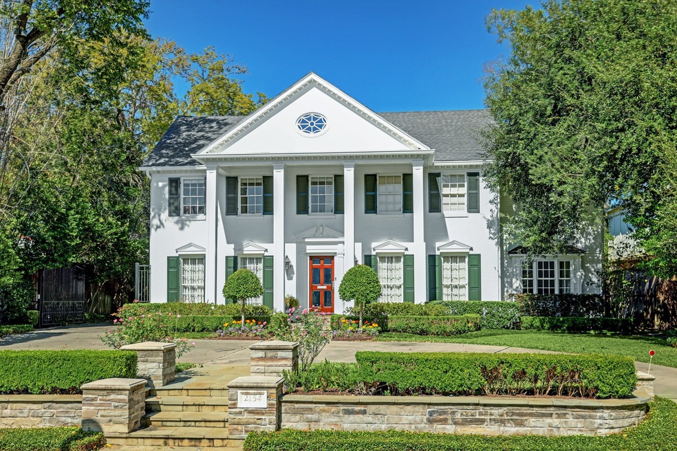 2154 Inwood Dr, Houston, TX 77019 - photo 1