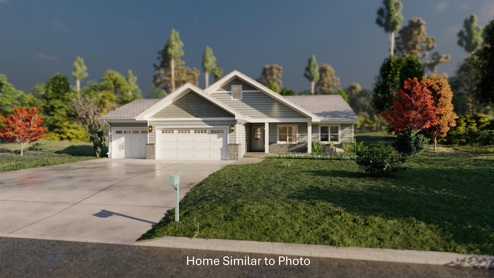 1707 Betty Jean Ln, Green Bay, WI 54313 - photo 1