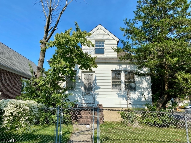 500 Maple Ave, Linden, NJ 07036 - photo 1