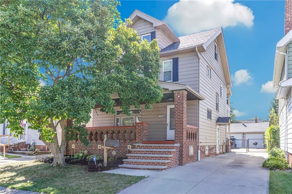 Sought after clean traditional with upgrades Colonial!