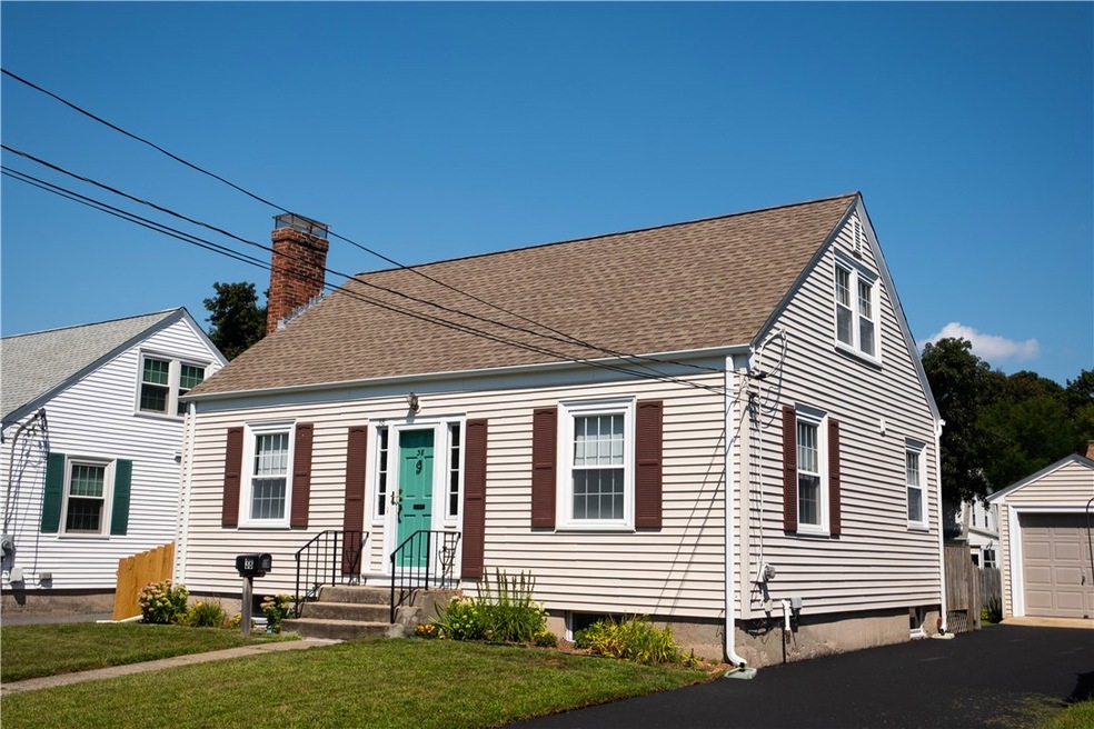 38 Armington Ave, Riverside, RI 02915 - photo 1