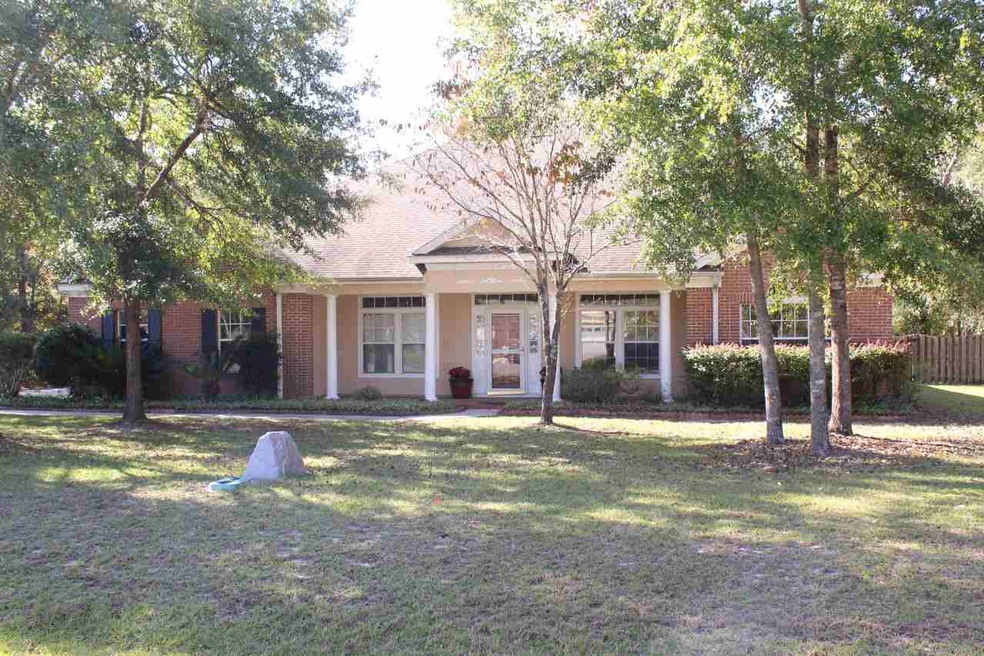 76 Farrier Ln, Crawfordville, FL 32327 - photo 1