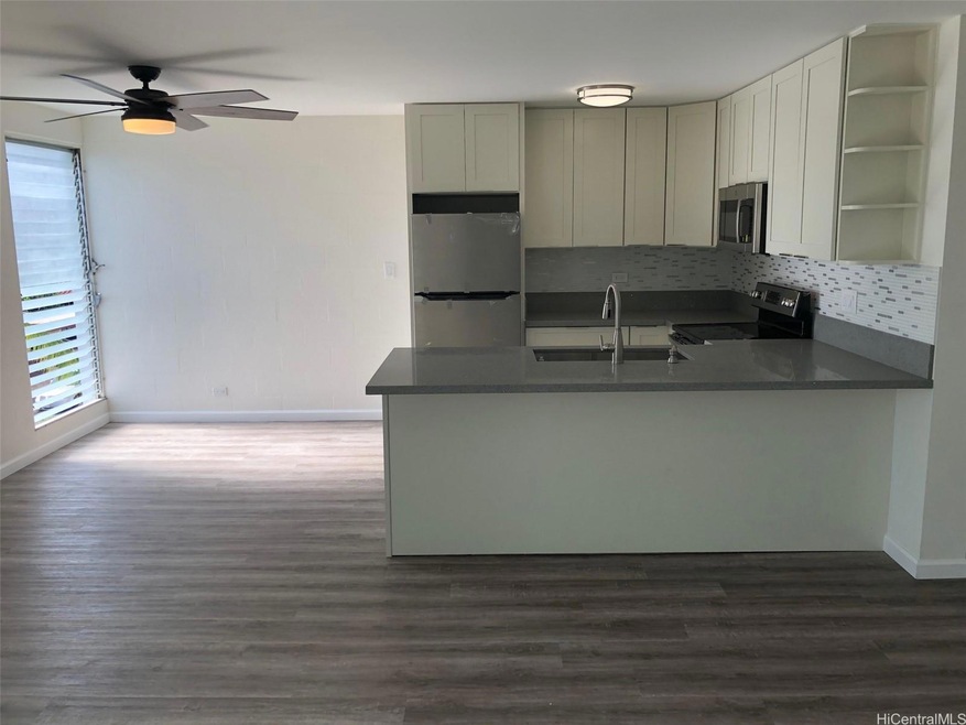 Fabulous new kitchen with all new stainless steel 