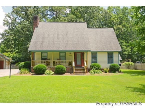 826 Corbett St, Winterville, NC 28590 - photo 1