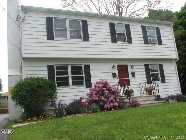 5 Grove St unit upper, Danbury, CT 06810 - photo 1