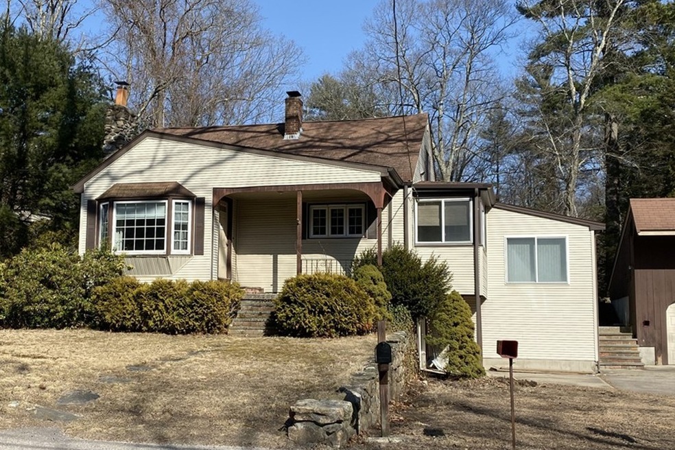 215 Hopedale St, Hopedale, MA 01747 - photo 1