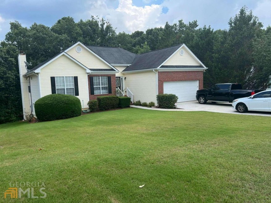 4711 Deer Crossing Ct, Flowery Branch, GA 30542 - photo 1