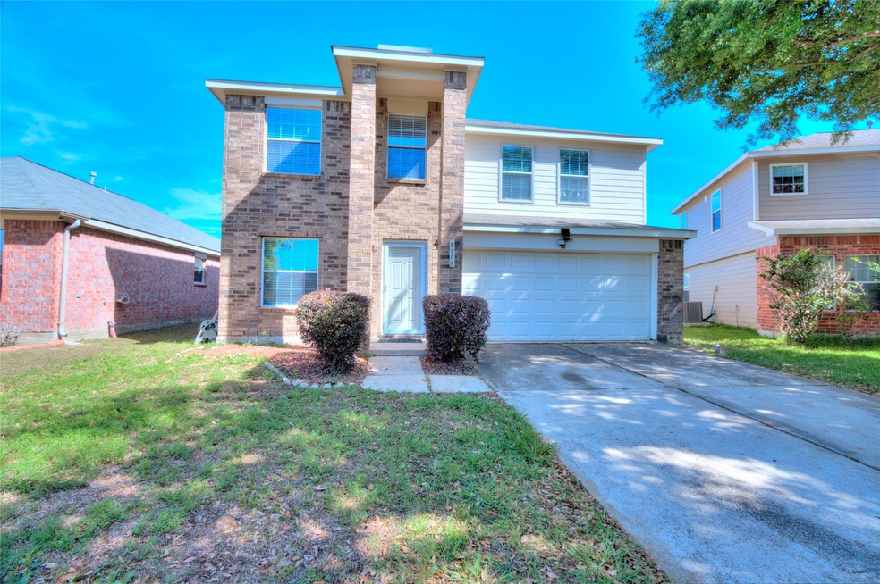 8907 Rainesville Ln, Houston, TX 77075 - photo 1
