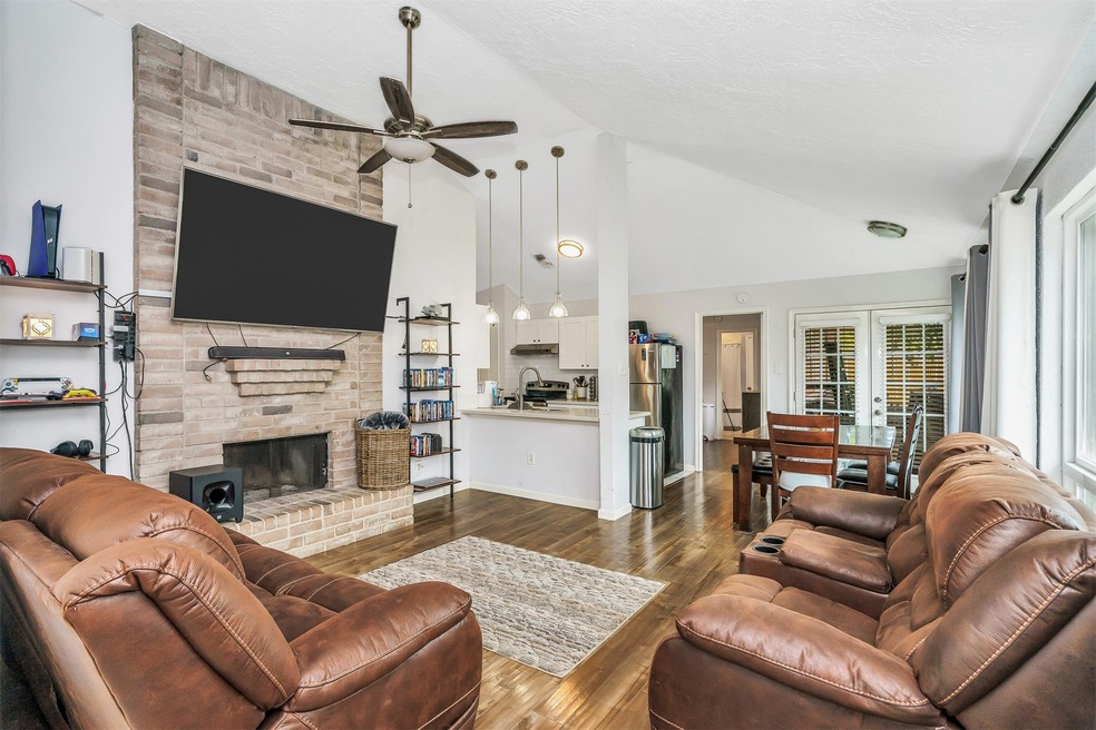 6737 Greenyard Dr, Houston, TX 77086 - photo 1