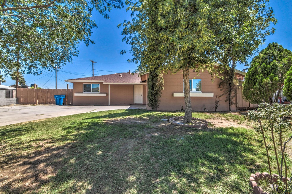 4331 W Monterey Way, Phoenix, AZ 85031 - photo 1