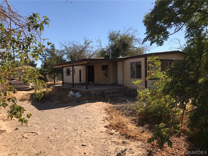 1696 E Plantation Rd, Mohave Valley, AZ 86440 - photo 1