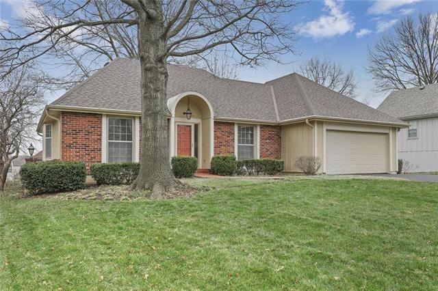 10111 Monrovia St, Lenexa, KS 66215 - photo 1