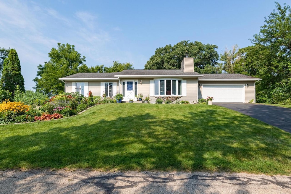 Exterior_4109 Mulberry Ave (1)